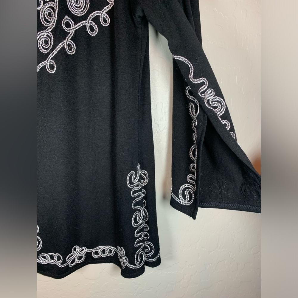 Lauren Michelle Black White Silver Stitched Embroidered Split 3/4 Sleeve M 0581‎ - Picture 4 of 7